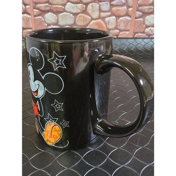 Disney World Orlando Jerry Leigh Black Mickey Mouse Mug - Picture 2 of 9
